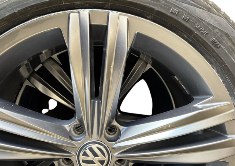 VW Tiguan II AD1 Allspace BW2 R-Line original Alufelgen mit Sommerreifen Pirelli 19 Zoll – Bild 6